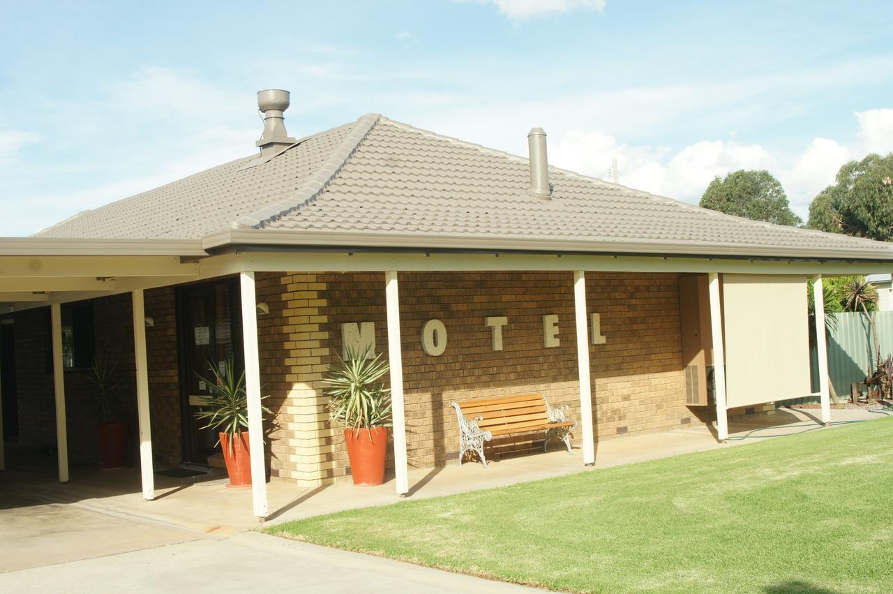 Culcairn Motor Inn Exteriér fotografie