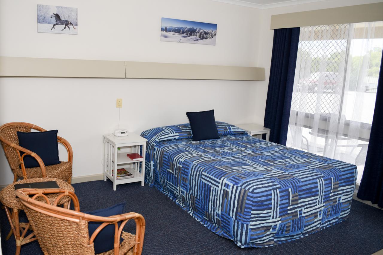 Culcairn Motor Inn Exteriér fotografie