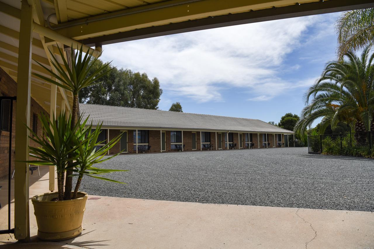 Culcairn Motor Inn Exteriér fotografie